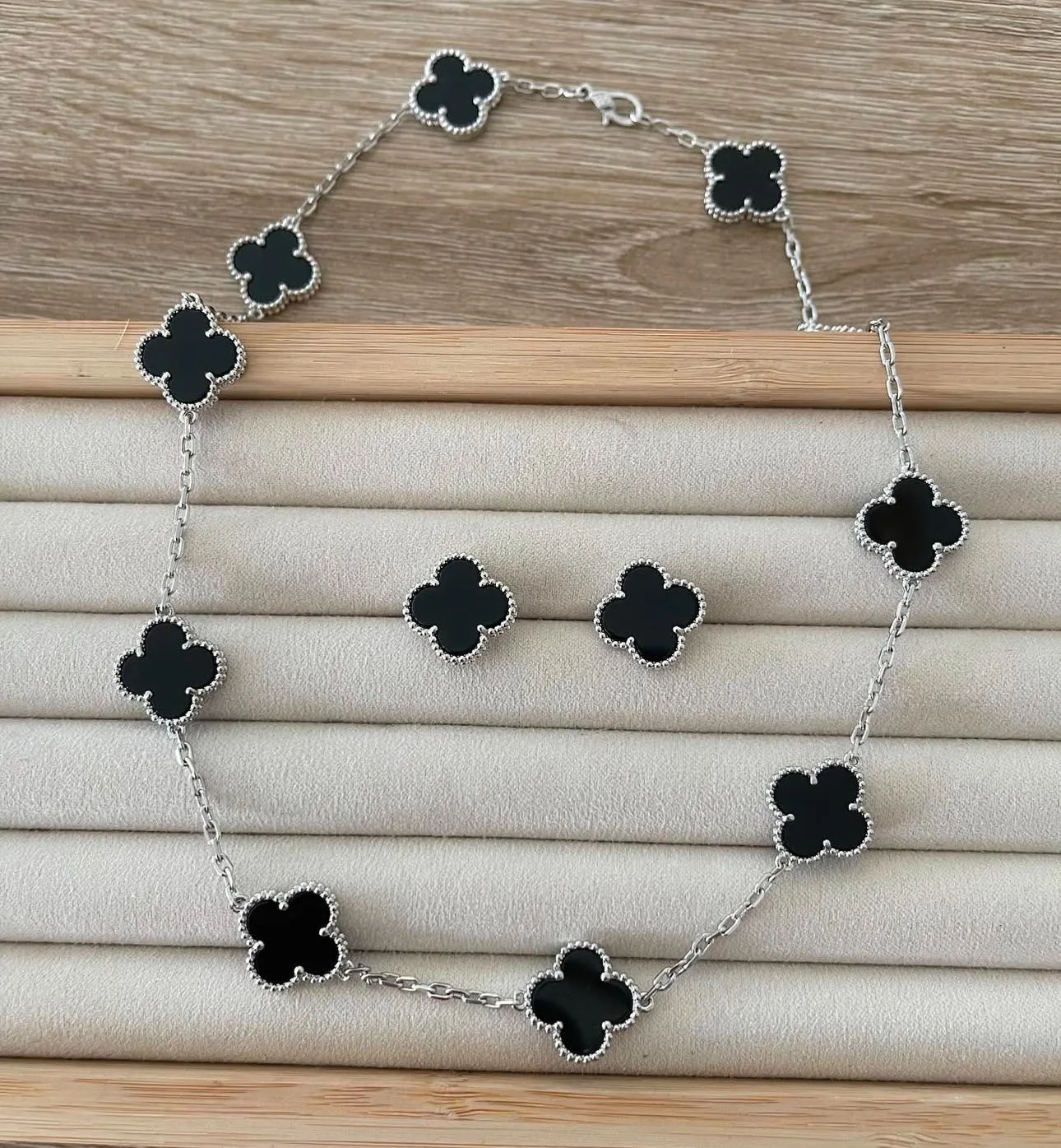 Multi Clover VC Necklace (other colours)
