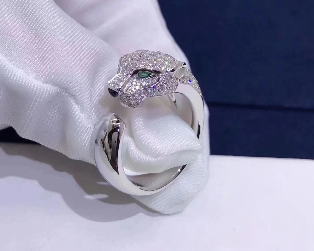 Panther Ring (in gold or silver)